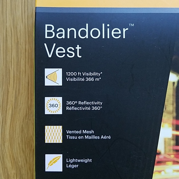 NEW Nathan Bandolier Reflective Running Vest - Picture 5 of 5